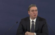 Вучић: Неће бити никакве тужбе против новинара који су изнели најгоре неистине против мене и моје породице Вучић: Неће бити никакве тужбе против новинара који су изнели најгоре неистине против мене и моје породице